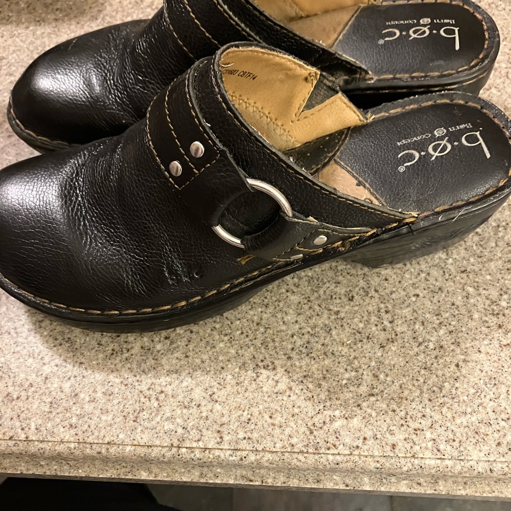 Women shoes 8.5